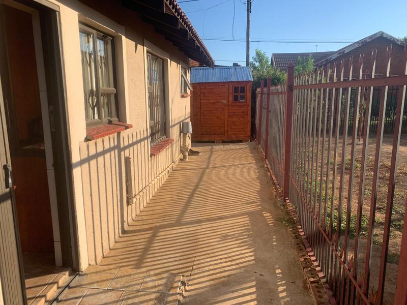 3 Bedroom Property for Sale in Mangaung Free State